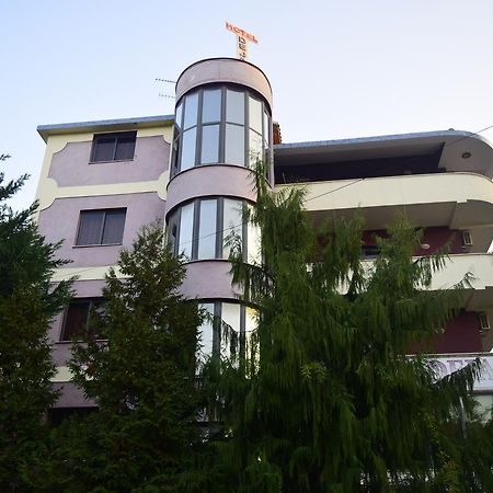 Hotel Deja Tirana Extérieur photo