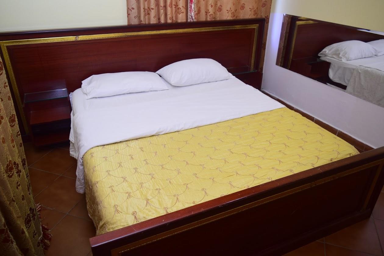 Hotel Deja Tirana Extérieur photo